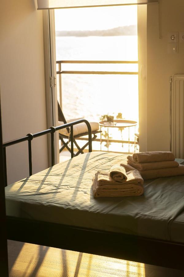 Blue Dreams - Spectacular Sea View Apartment In Athen Exterior foto